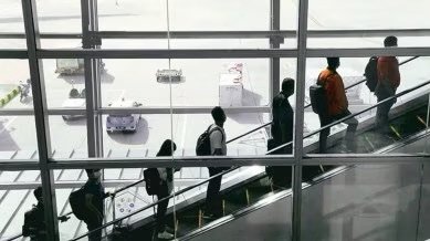 DRI Arrests Two Foreigners, Seizes Smuggled Gold Worth Rs 19 Crore at Mumbai Airport