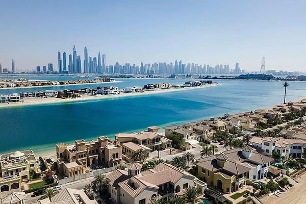 Dubai’s Real Estate Market in 2024: Supply Shortages, Rising Ownership & Luxury Boom