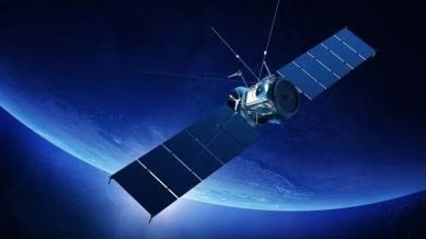 The Environmental Risks of Starlink Satellite Re-Entries