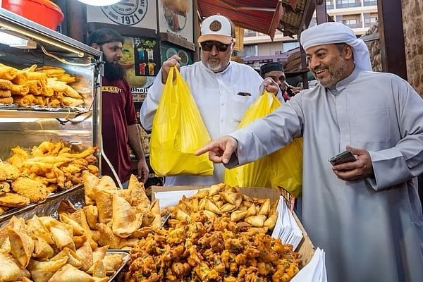 This Bur Dubai Eatery Sells 35,000 Samosas a Day During Ramadan