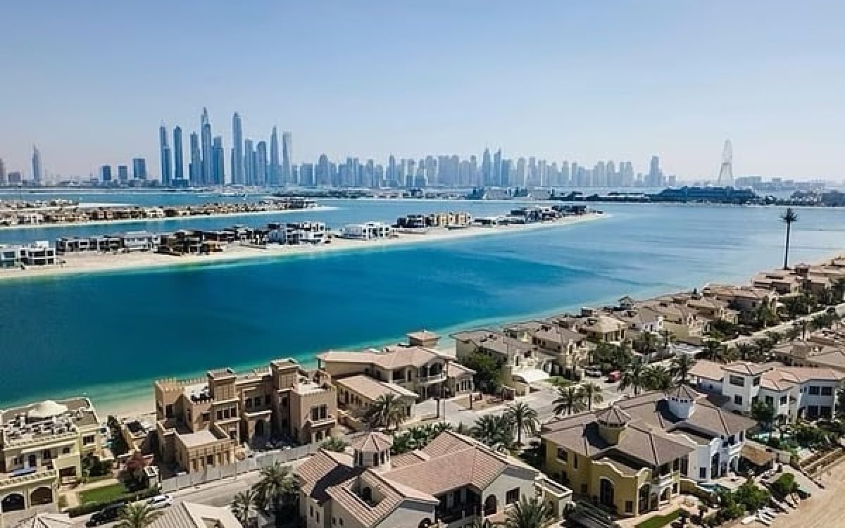 Dubai’s Real Estate Market in 2024: Supply Shortages, Rising Ownership & Luxury Boom